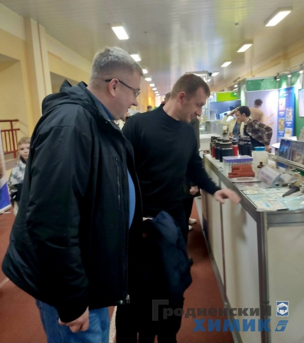 На выставке